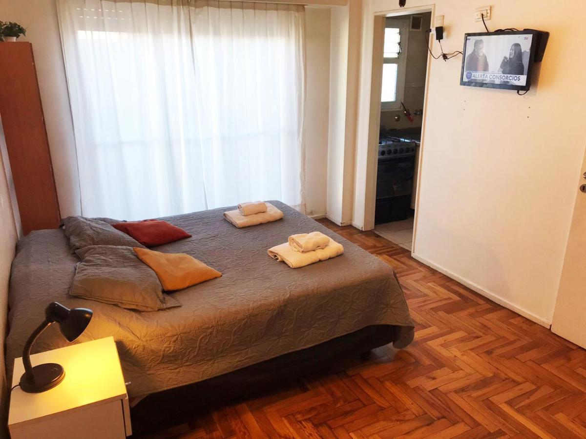 דירות בואנוס איירס Departamento En Recoleta Muy Luminoso Piso 10 מראה חיצוני תמונה